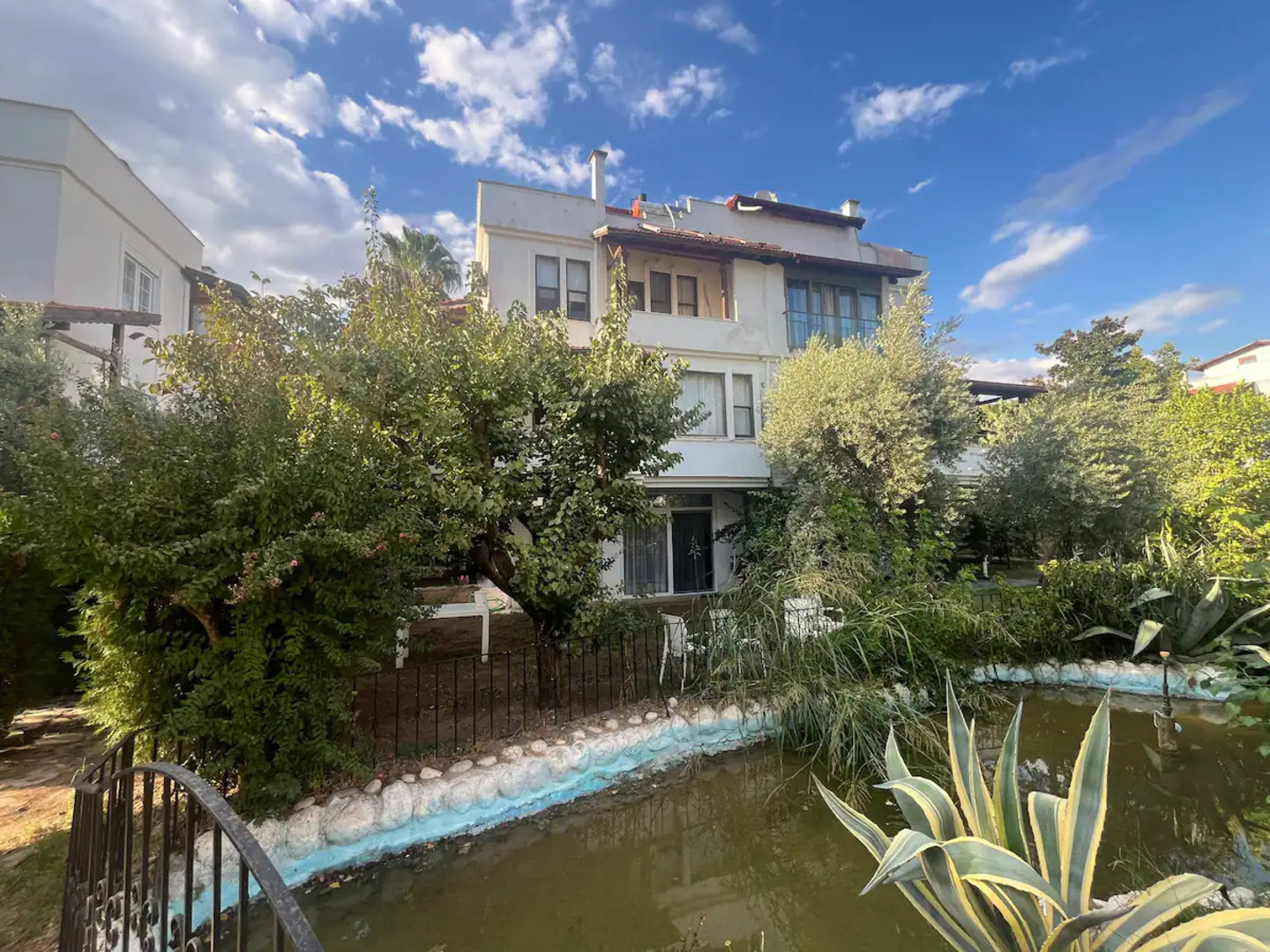 13102eca-e66e-4ef2-93cb-9d36bbd2